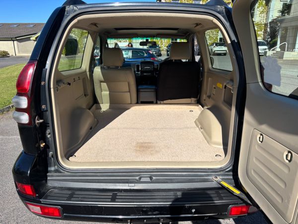 Toyota Land Cruiser 2006 385875261