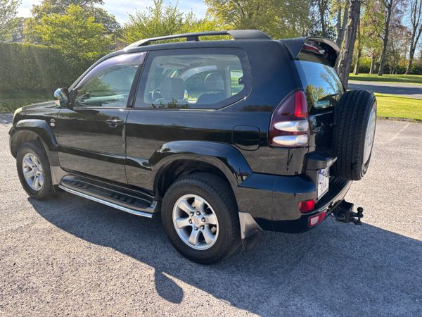 Toyota Land Cruiser 2006 385875238