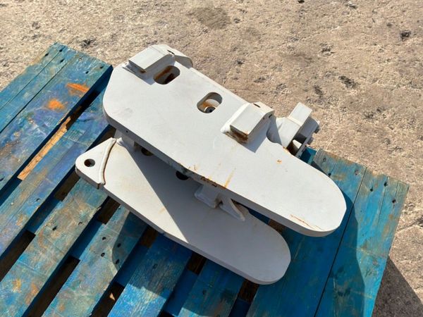 REVOLVING CYLINDER / TILTING HITCH MOTOR.. 385883443