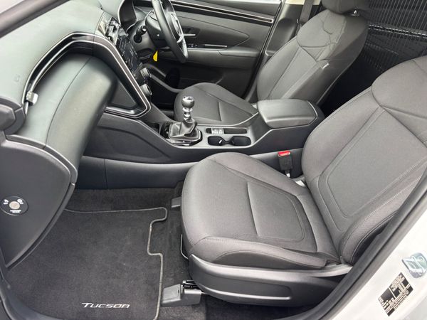 Tucson Commercial Comfort plus only 31000kms 385828147