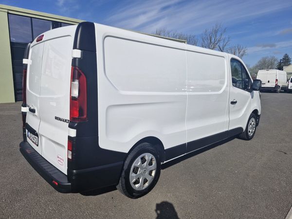 Renault Trafic 2023 385833155