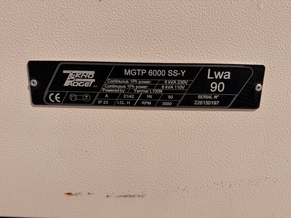 2020 GENERATOR 6 KVA ...188 HRS .....889T 385947162