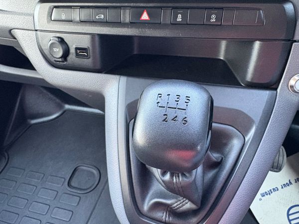 Citroen Dispatch SWB 385906623