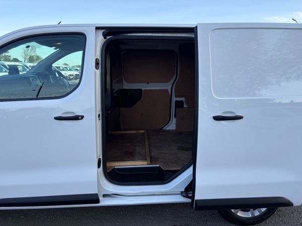 Citroen Dispatch SWB 385906626