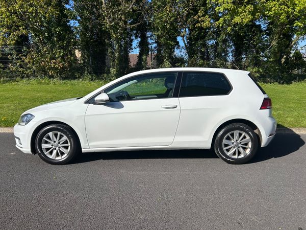 Volkswagen Golf 2018 VRT 01/27 385918215