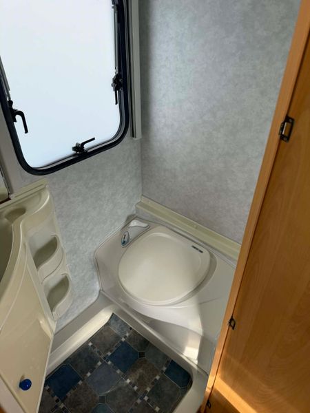 ✨ULTRA LIGHTWEIGHT ADRIA ADIVA 6 BERTH✨ 385923556