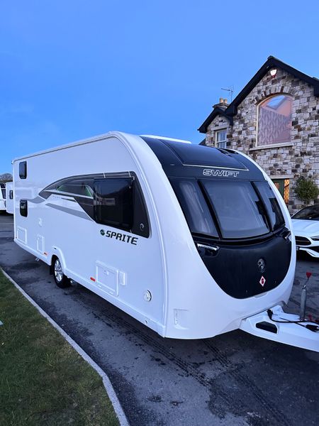 ✨STUNNING 2024 SWIFT SPRITE MAJOR 6 TD 6 BERTH ✨ 385923585