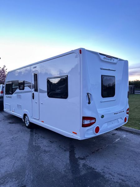 ✨STUNNING 2024 SWIFT SPRITE MAJOR 6 TD 6 BERTH ✨ 385923587