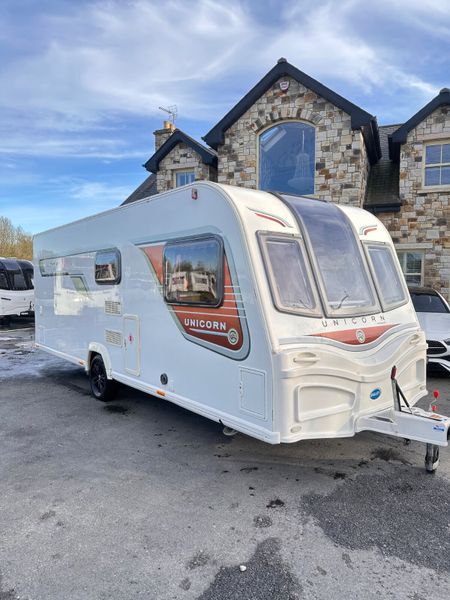 ✨STUNNING BAILEY UNICORN 4 BERTH FIXED BED✨ 385923524