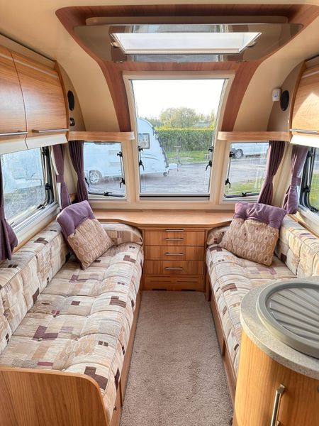 ✨STUNNING BAILEY UNICORN 4 BERTH FIXED BED✨ 385923525