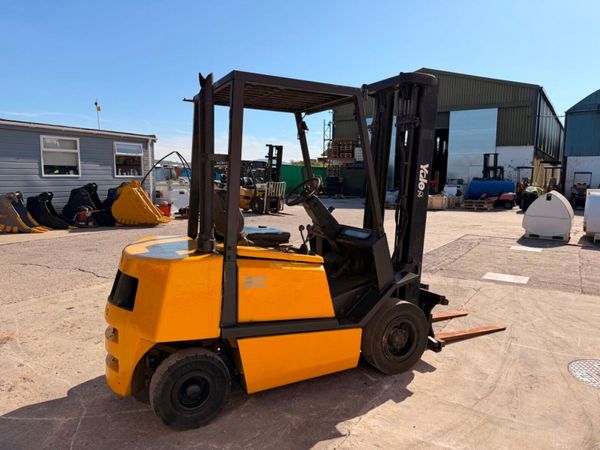 YALE 3 TON DIESEL FORKLIFT SIDE SHIFT. 385938160