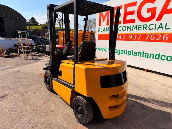 YALE 3 TON DIESEL FORKLIFT SIDE SHIFT. 385938164
