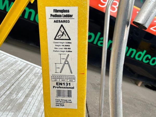 PLATFORM / PODIUM LADDER LADDERS...........1442t 386071467