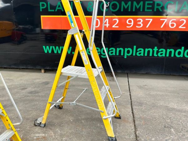 PLATFORM / PODIUM LADDER LADDERS...........1442t 386071469