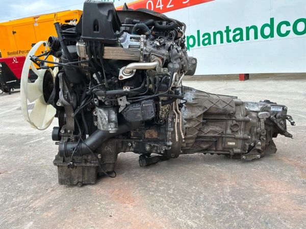 2017 MERCEDES SPRINTER ENGINE / GEARBOX. 386071429