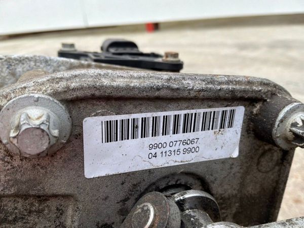 2017 MERCEDES SPRINTER ENGINE / GEARBOX. 386071434