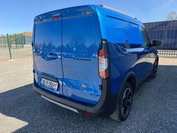 Ford Courier 2025 386072885