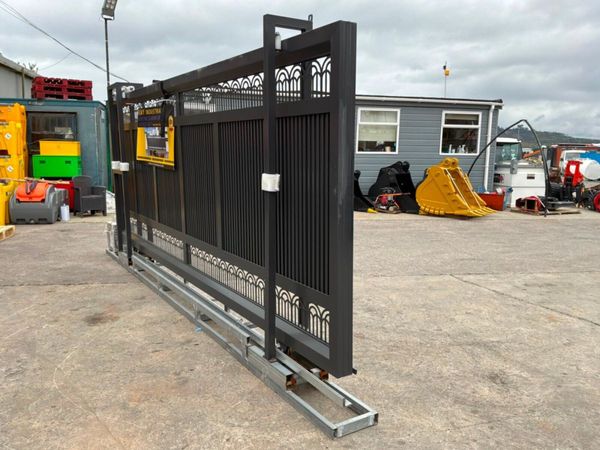 16ft REMOTE CONTROL SLIDING GATE........2740d. 386077555