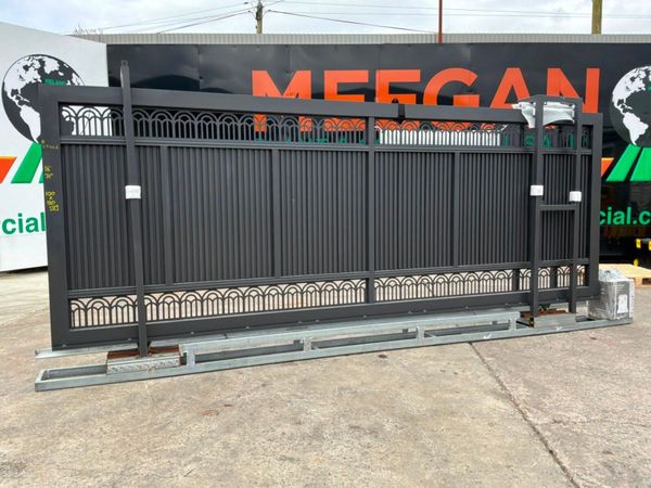 16ft REMOTE CONTROL SLIDING GATE........2740d. 386077568