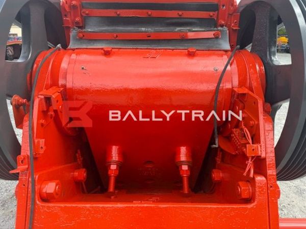 Sandvik QJ241 Static Jaw Crusher -1000×650 – Extec 386079488