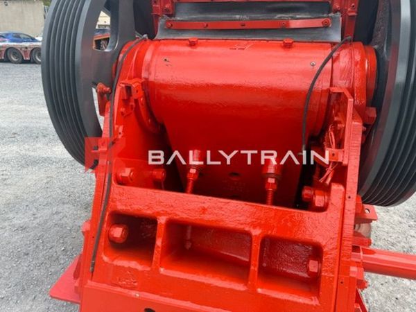 Sandvik QJ241 Static Jaw Crusher -1000×650 – Extec 386079493