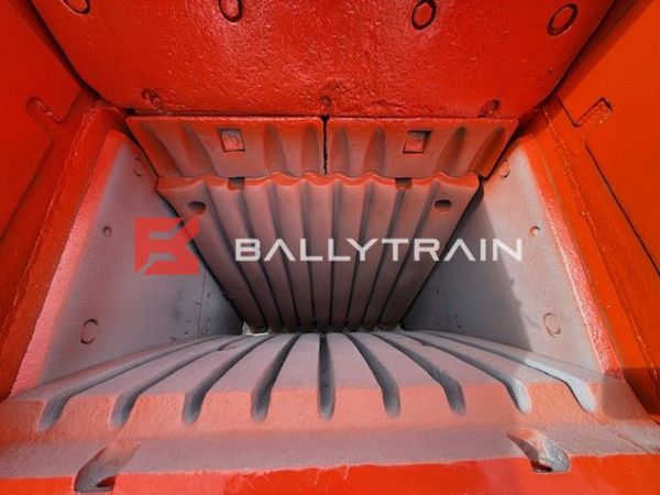 Sandvik QJ241 Static Jaw Crusher -1000×650 – Extec 386079503