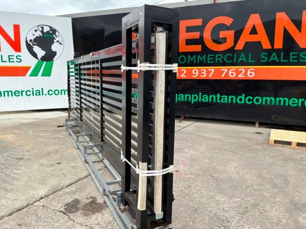 20ft CANTILEVER ELECTRIC SLIDING GATE........2030. 386087584