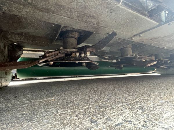 2025 Major Cyclone MJ31-250 386099731