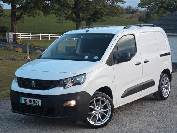Peugeot Partner 2018 386150694