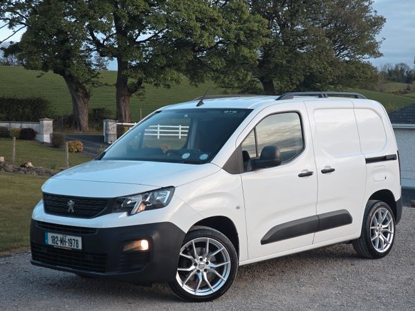 Peugeot Partner 2018 386150701
