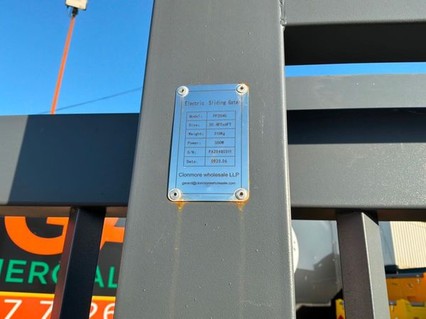 20ft REMOTE ELECTRIC SLIDING GATE.2775d. 386156756