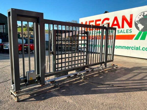 20ft REMOTE ELECTRIC SLIDING GATE.2775d. 386156762