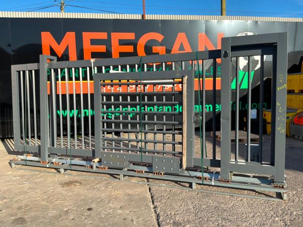 20ft REMOTE ELECTRIC SLIDING GATE.2775d. 386156780