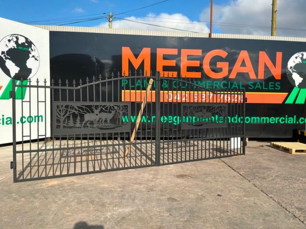 20ft DECORATIVE ENTRANCE GATES......2128d. 386162649