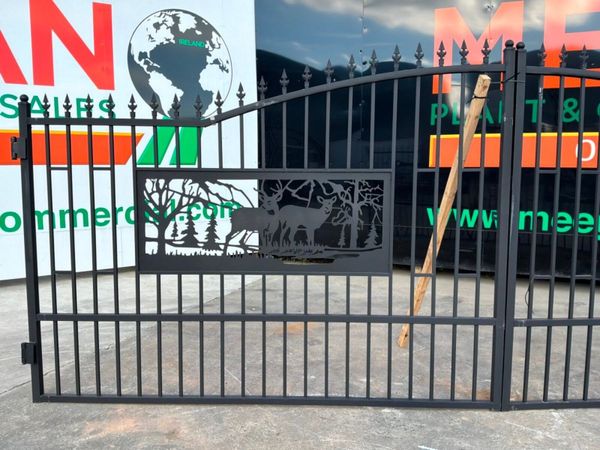 20ft DECORATIVE ENTRANCE GATES......2128d. 386162673