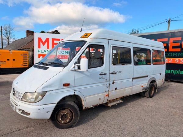 2006 MERCEDES SPRINTER MINI BUS ...17 SEATS. 386162607