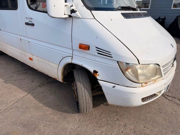 2006 MERCEDES SPRINTER MINI BUS ...17 SEATS. 386162615