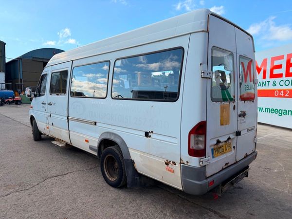 2006 MERCEDES SPRINTER MINI BUS ...17 SEATS. 386162639