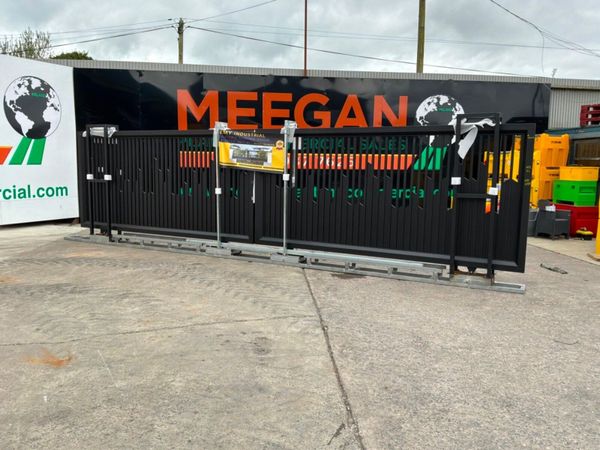 26ft TWIN ENTRY ELECTRIC SLIDING GATE.......2800d. 386106699