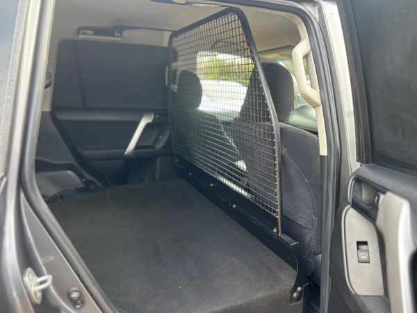 Toyota Land Cruiser LWB 386249353