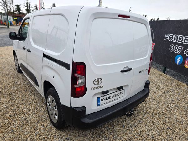 Toyota Proace City 2020 386255626