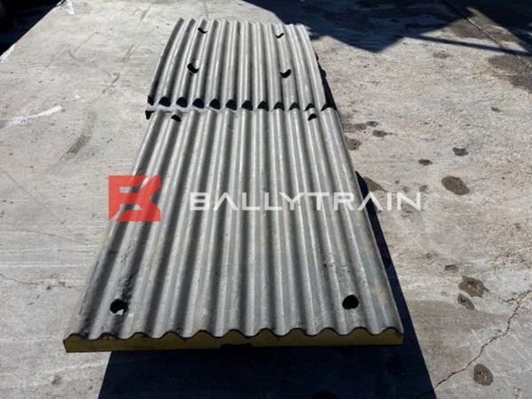 Sandvik QJ341 Jaw Plates -Extec C12  Sandvik QJ340 386273262