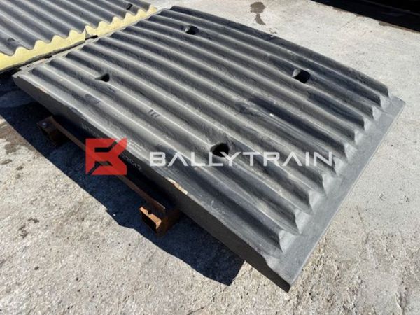 Sandvik QJ341 Jaw Plates -Extec C12  Sandvik QJ340 386273269