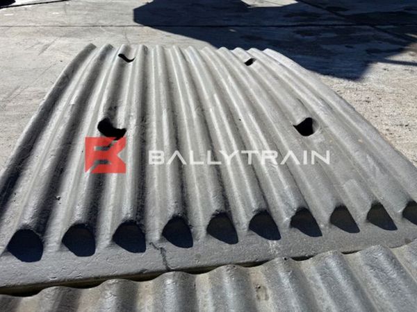 Sandvik QJ341 Jaw Plates -Extec C12  Sandvik QJ340 386273277