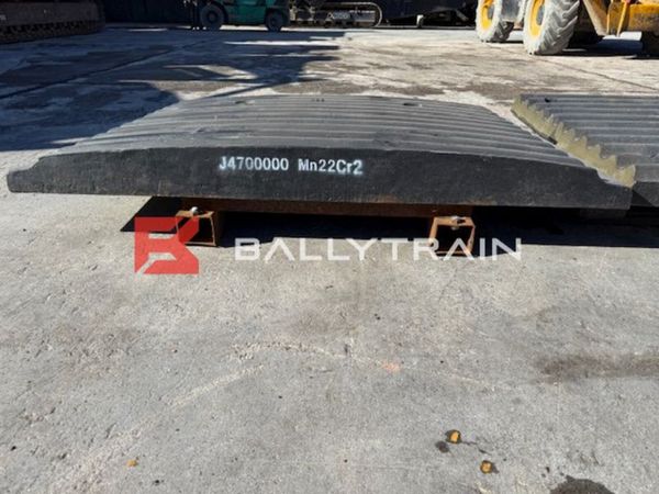 Sandvik QJ341 Jaw Plates -Extec C12  Sandvik QJ340 386273278