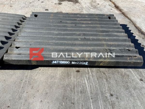 Sandvik QJ341 Jaw Plates -Extec C12  Sandvik QJ340 386273282