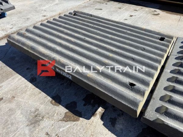 Sandvik QJ341 Jaw Plates -Extec C12  Sandvik QJ340 386273283