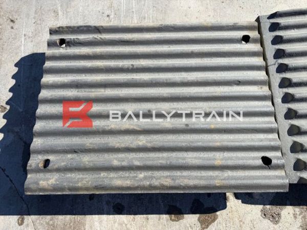 Sandvik QJ341 Jaw Plates -Extec C12  Sandvik QJ340 386273287