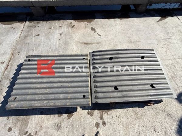 Sandvik QJ341 Jaw Plates -Extec C12  Sandvik QJ340 386273299