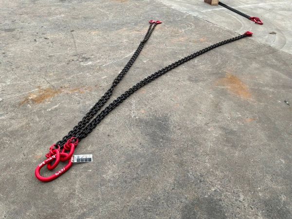 UNUSED 10 TONNE / 3mts LIFTING CHAINS.......1679t. 386276729